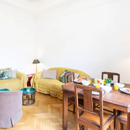 Holidays - Charmant, Authentique, 3 Chambres, Calme, Palais & Lägenhet